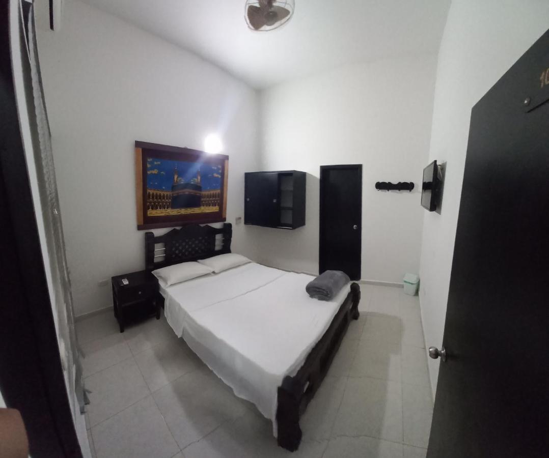 Hotel San Adolfo Carepa المظهر الخارجي الصورة