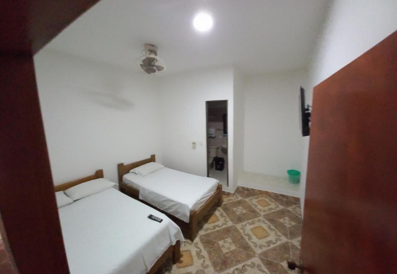 Hotel San Adolfo Carepa المظهر الخارجي الصورة