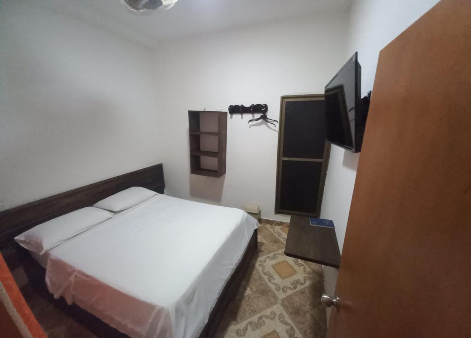 Hotel San Adolfo Carepa المظهر الخارجي الصورة