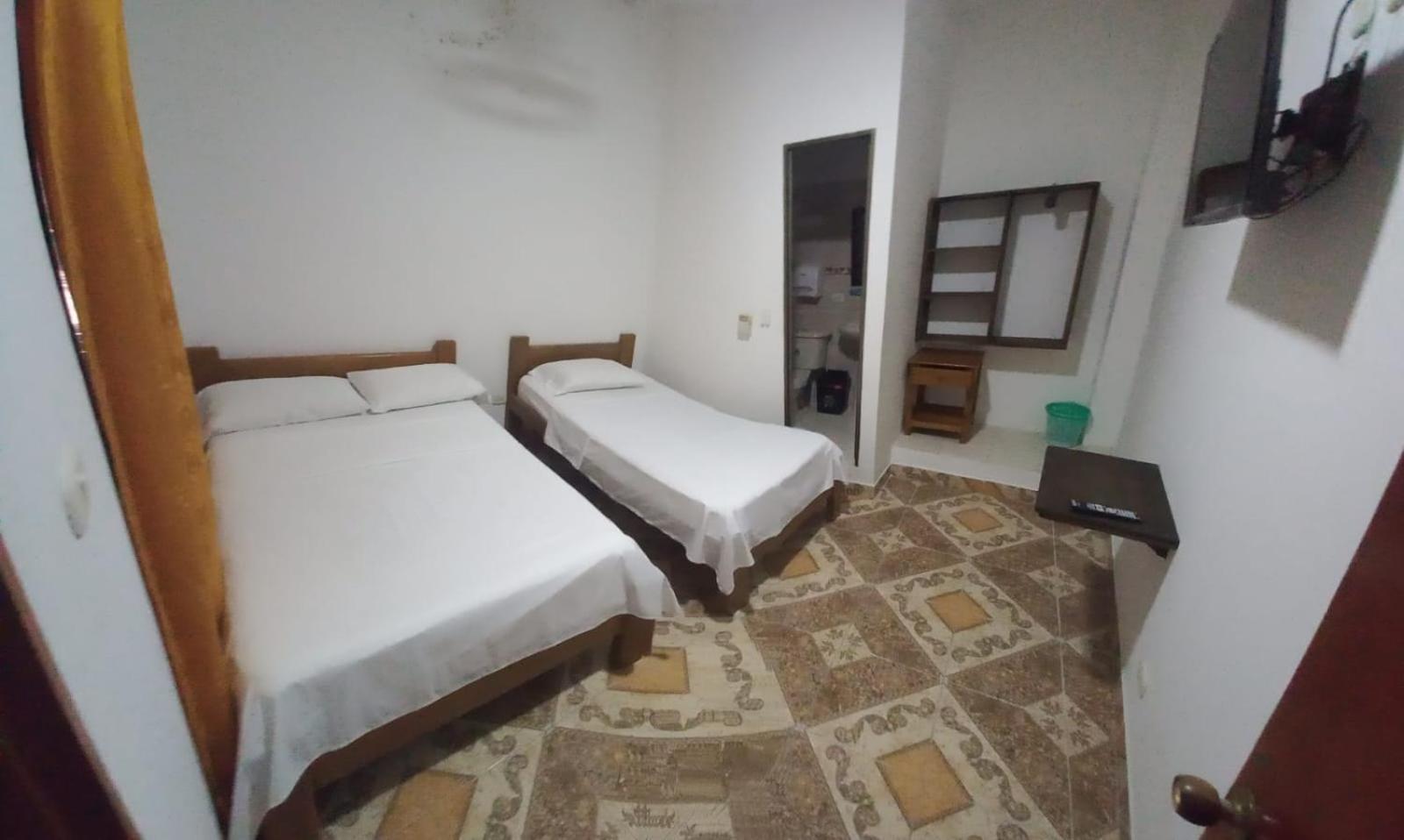 Hotel San Adolfo Carepa المظهر الخارجي الصورة